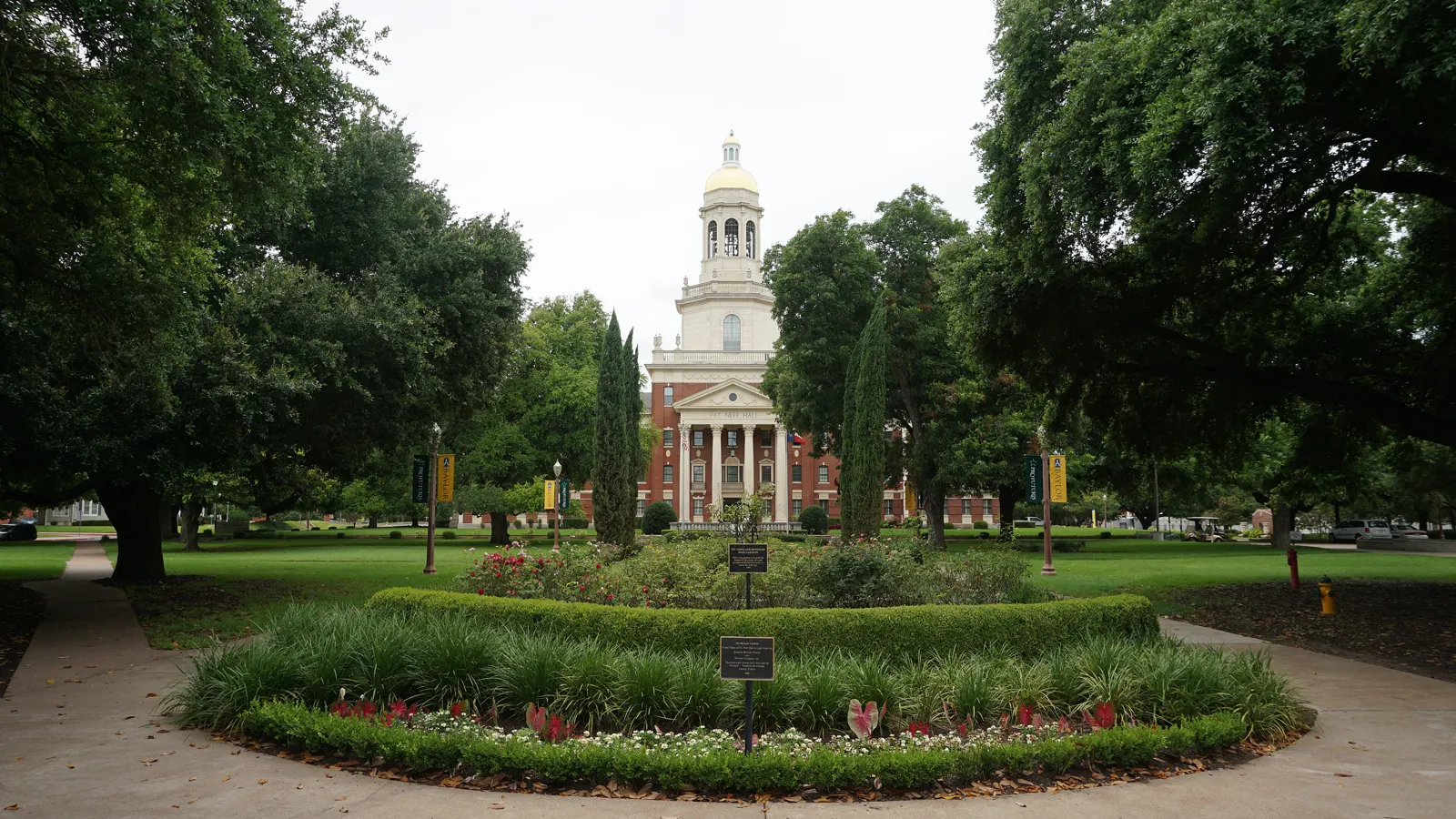 Founders Mall and the dome of Pat Neff Hall on the Baylor University campus in Waco, Texas