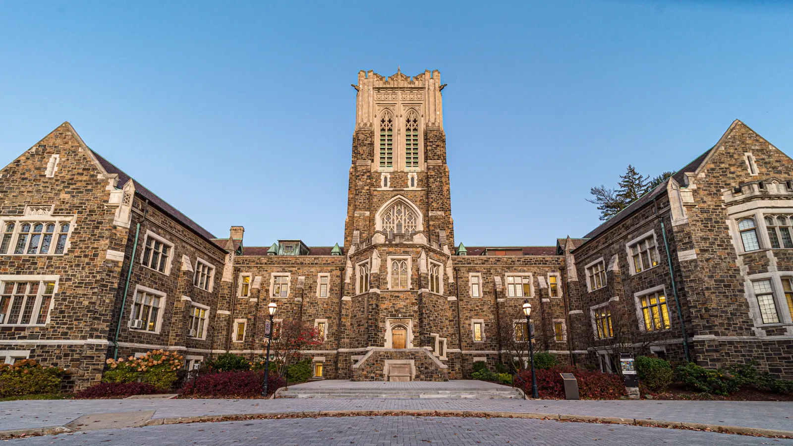 The stone Alumni Memorial Building and its central tower at Lehigh University in Bethlehem, Pennsylvania