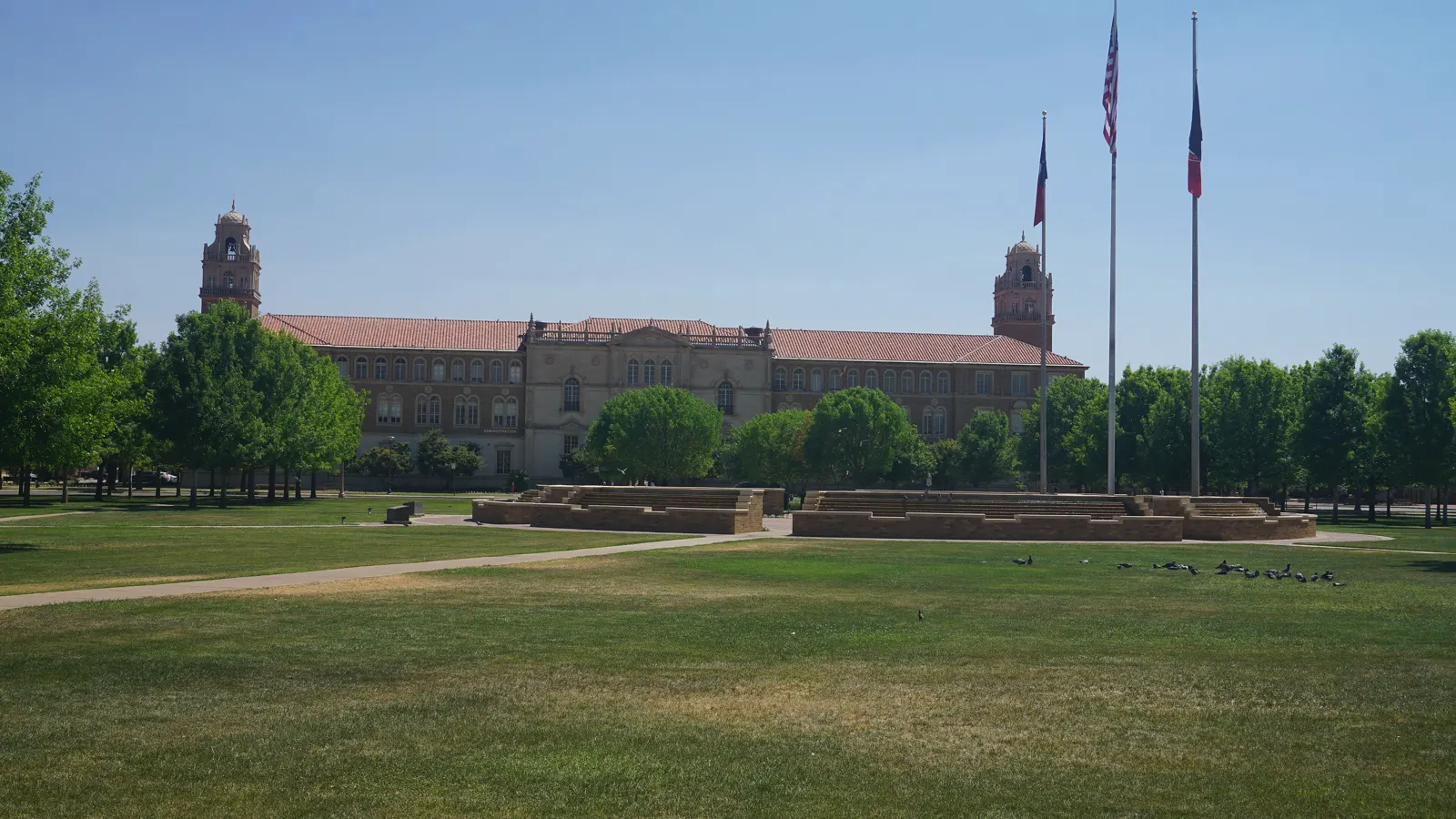 The Administration Building and Memorial Circle on the Texas Tech University campus in Lubbock, Texas
