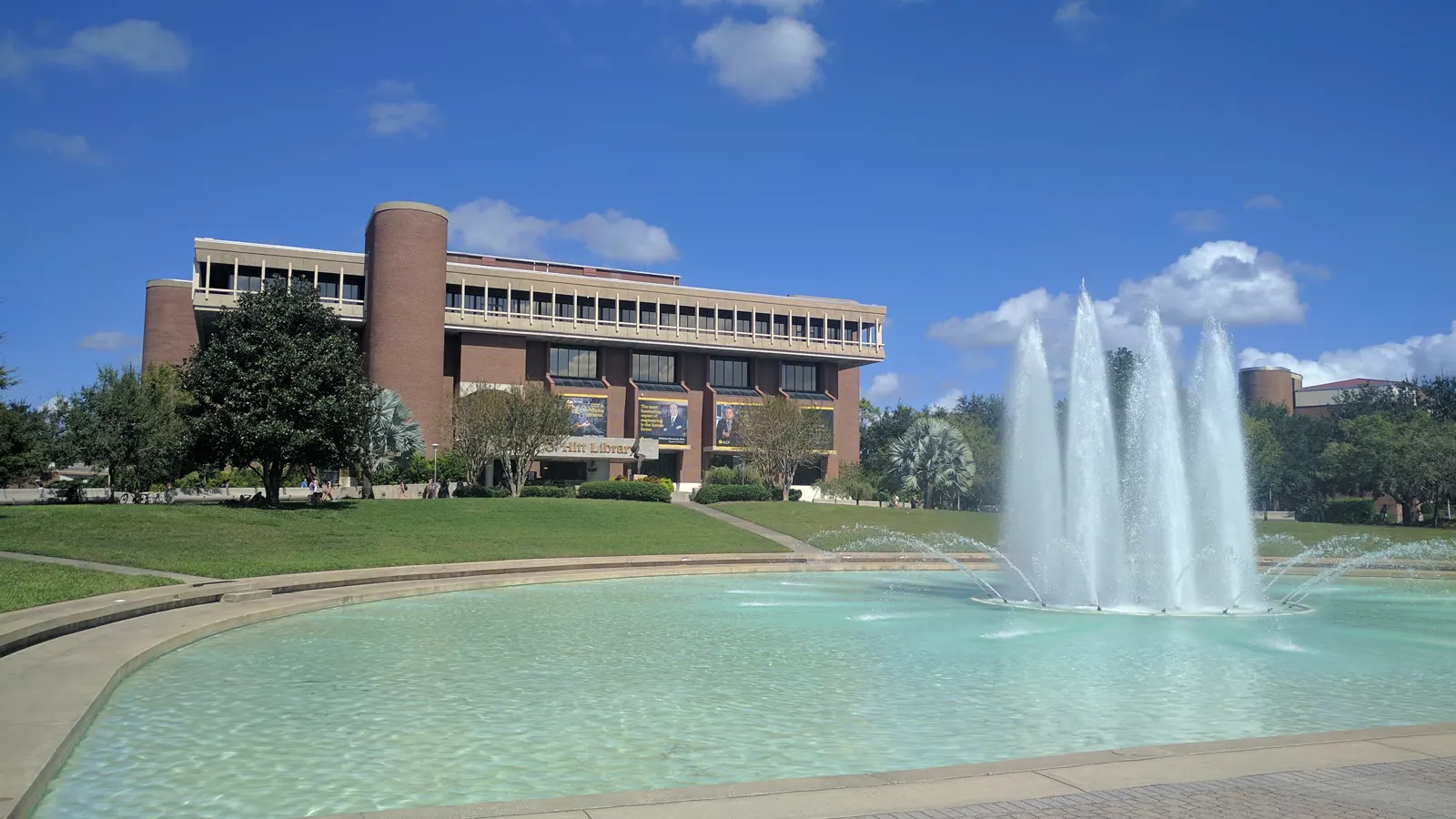 The Reflecting Pond fountains in front of the John C. Hitt Library at the University of Central Florida in Orlando